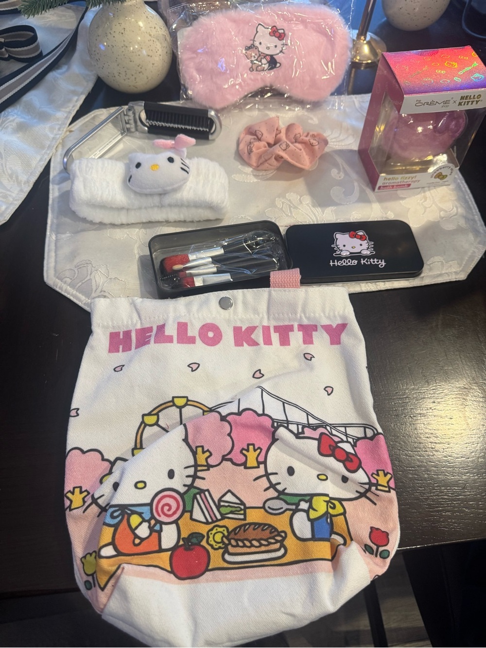 Hello Kitty Kids Accessory Set – Pink, White, Black
